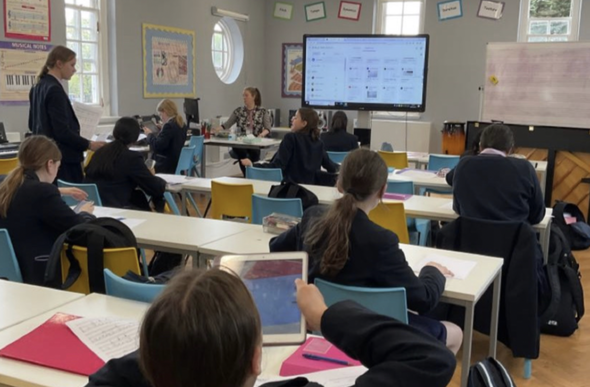 A math classroom at a school in Rickmansworth, U.K. Students in the U.K. are only required to take math until year 11, which is the equivalent of 10th grade. (Courtesy of Freya Spencer)
