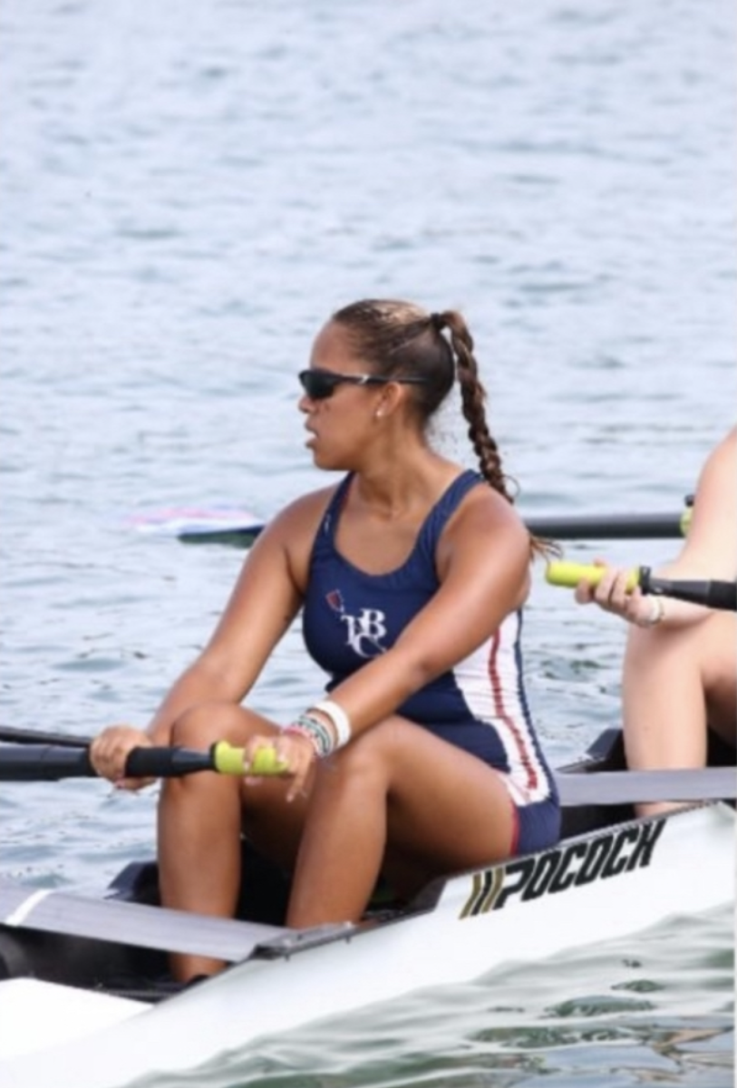 Carina Gonzalez's rows on the Potomac River. The WIS Senior is excited to join her future team: The Saint Mary's College of California Gaels